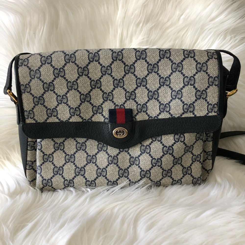Authentic Vintage Gucci Crossbody Bag